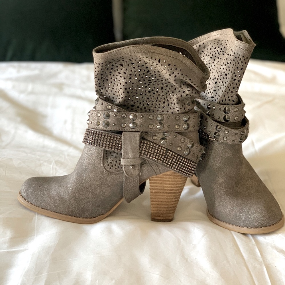 Booties - ankle boots